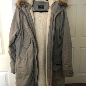 A&F Sherpa lined coat sz L